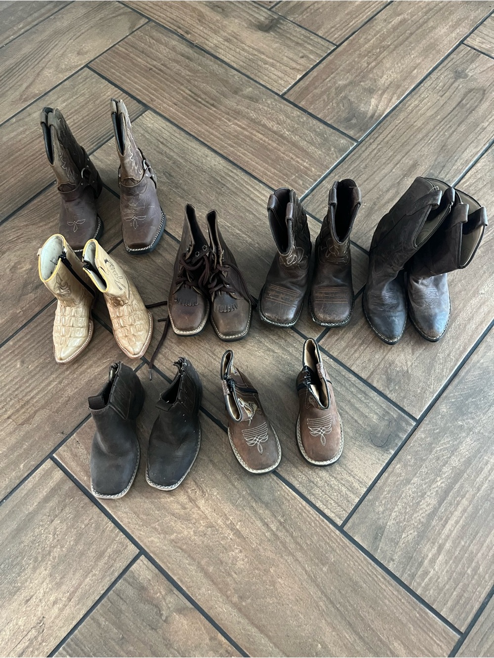 Kids Brown Western Cowboy Boots - Classic Pull-On Style